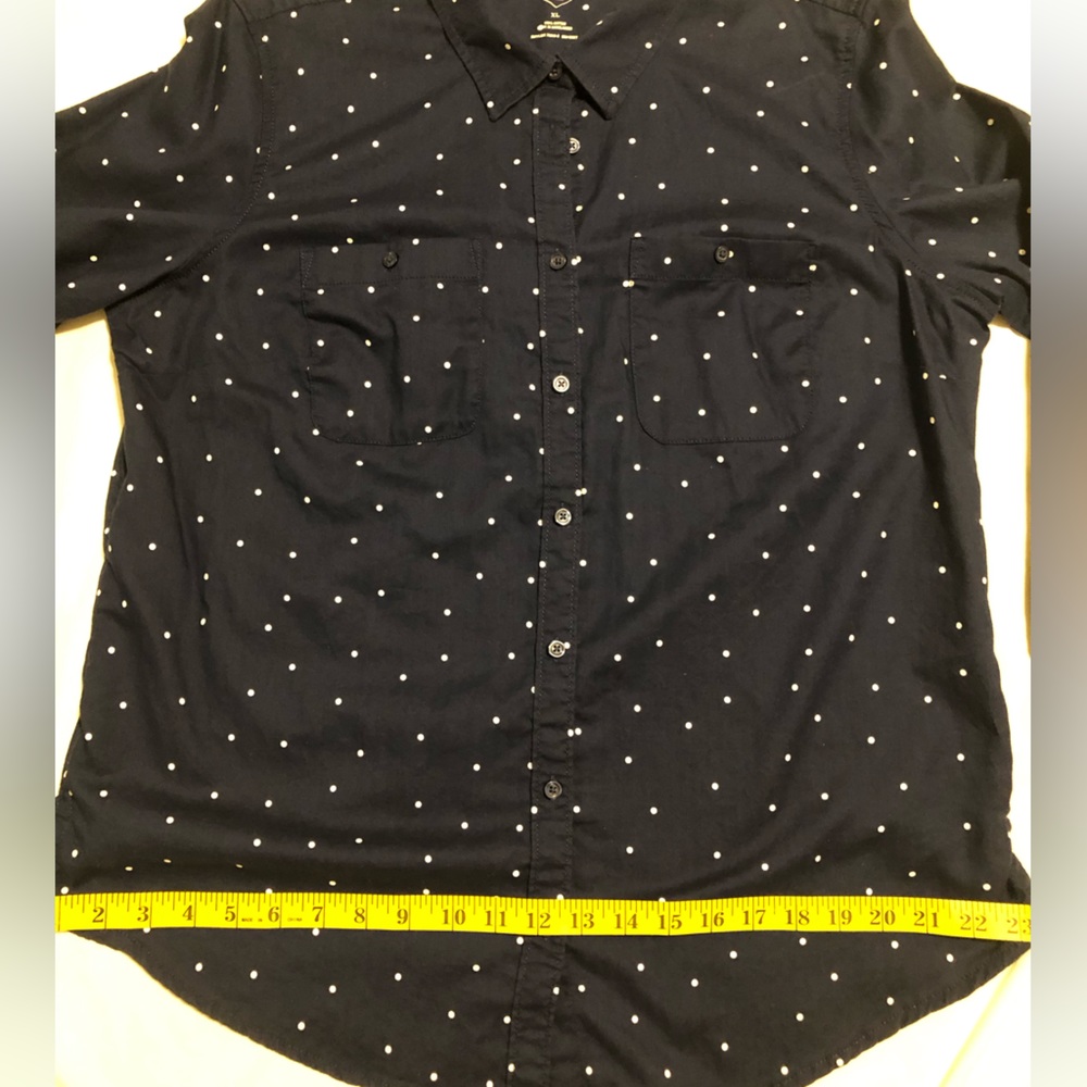 St. John’s Bay, XL, blue & white polka dot button up blouse - Picture 13 of 13